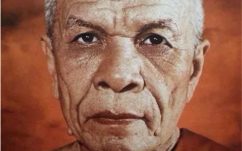 传奇事迹：龙婆术--泰国九大圣僧之一