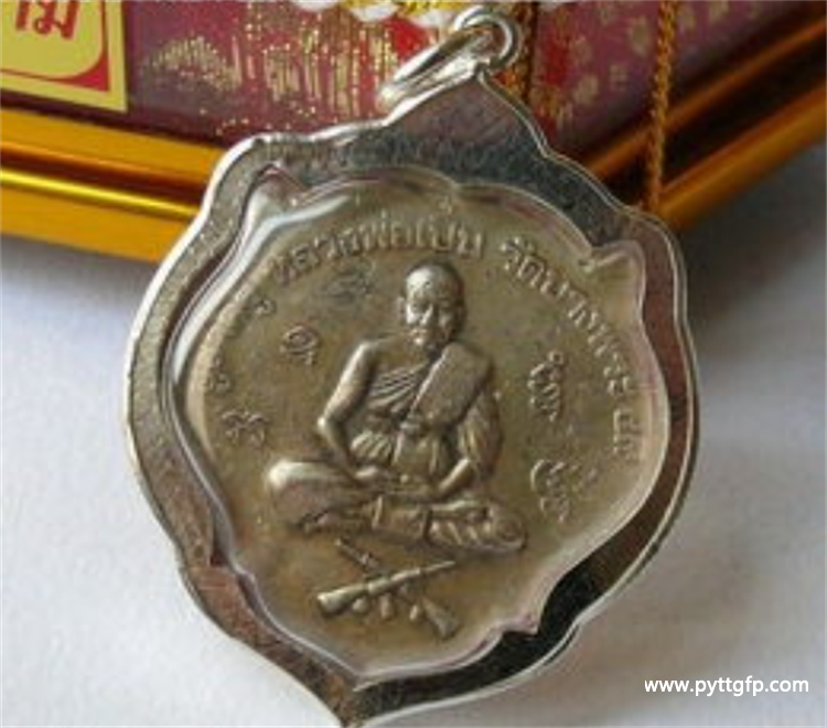 年末请什么泰国佛牌可以转运？